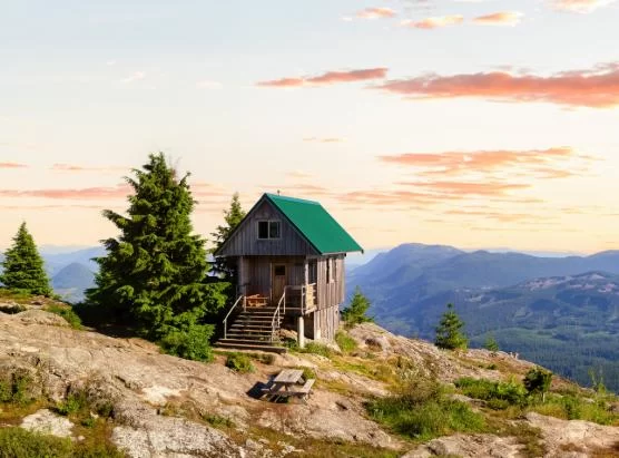 Top 10 Cozy Cottages for a Weekend Getaway in the US