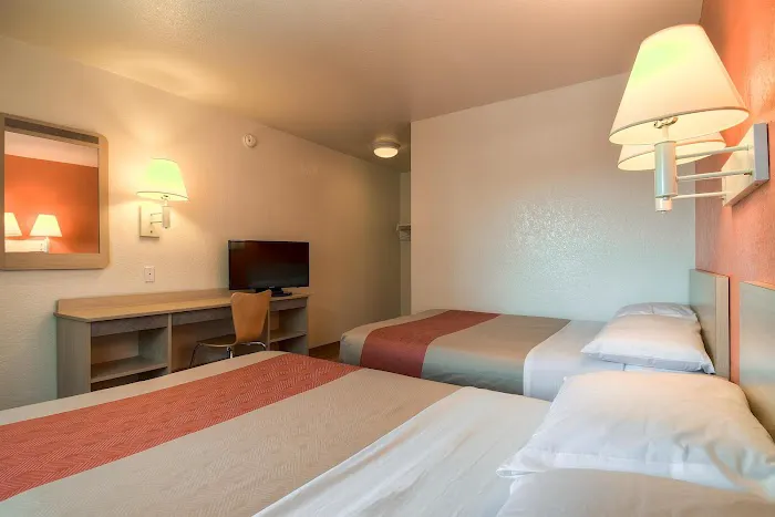 Motel 6 Westminster, CA - South - Long Beach Area