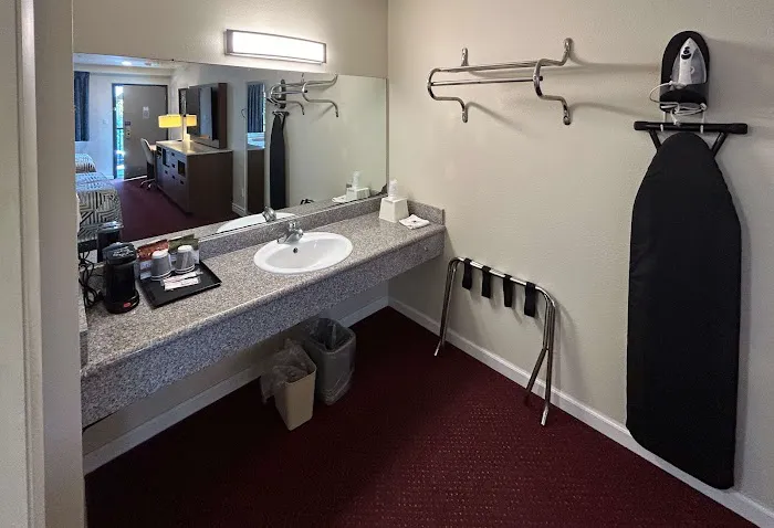 Studio 6 Suites Santa Ana, CA