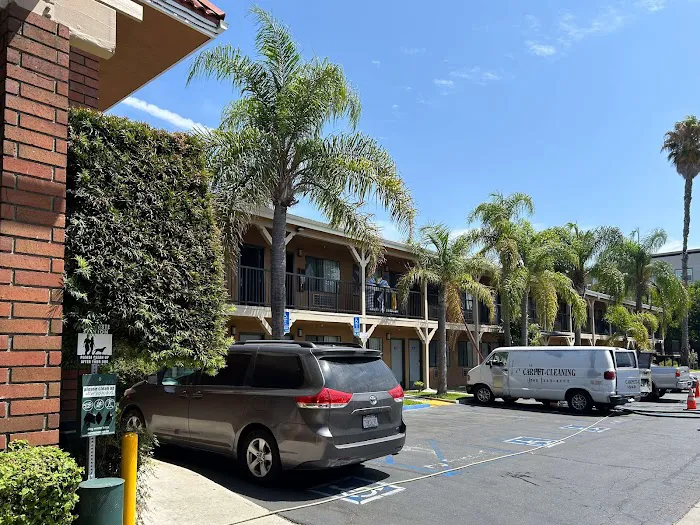 Studio 6 Suites Santa Ana, CA