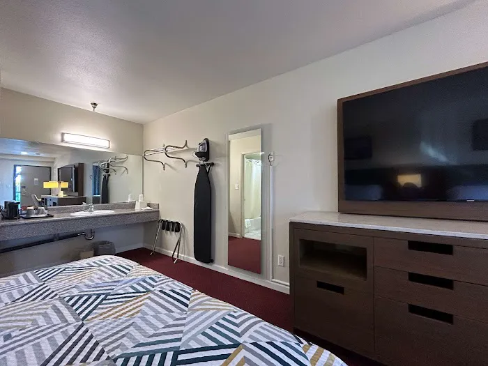 Studio 6 Suites Santa Ana, CA