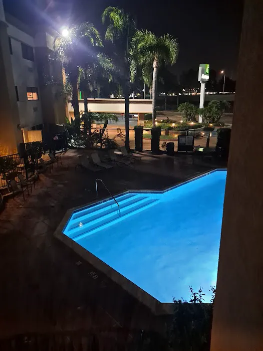 Holiday Inn