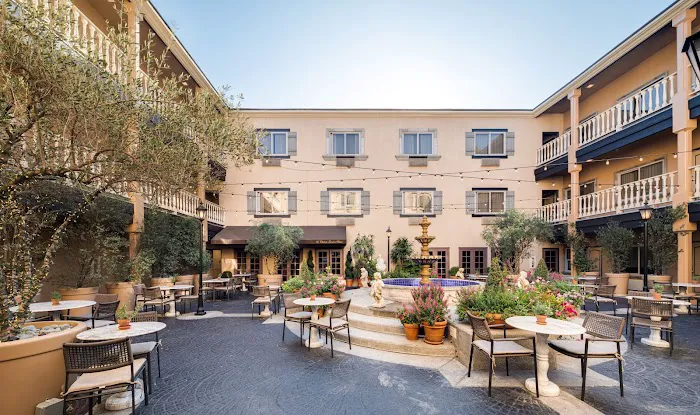 Ayres Hotel Costa Mesa/Newport Beach