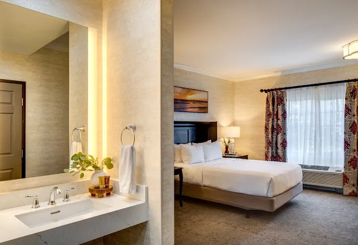 Ayres Hotel Costa Mesa/Newport Beach