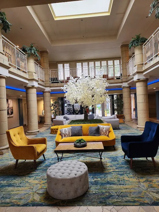 Atrium Hotel